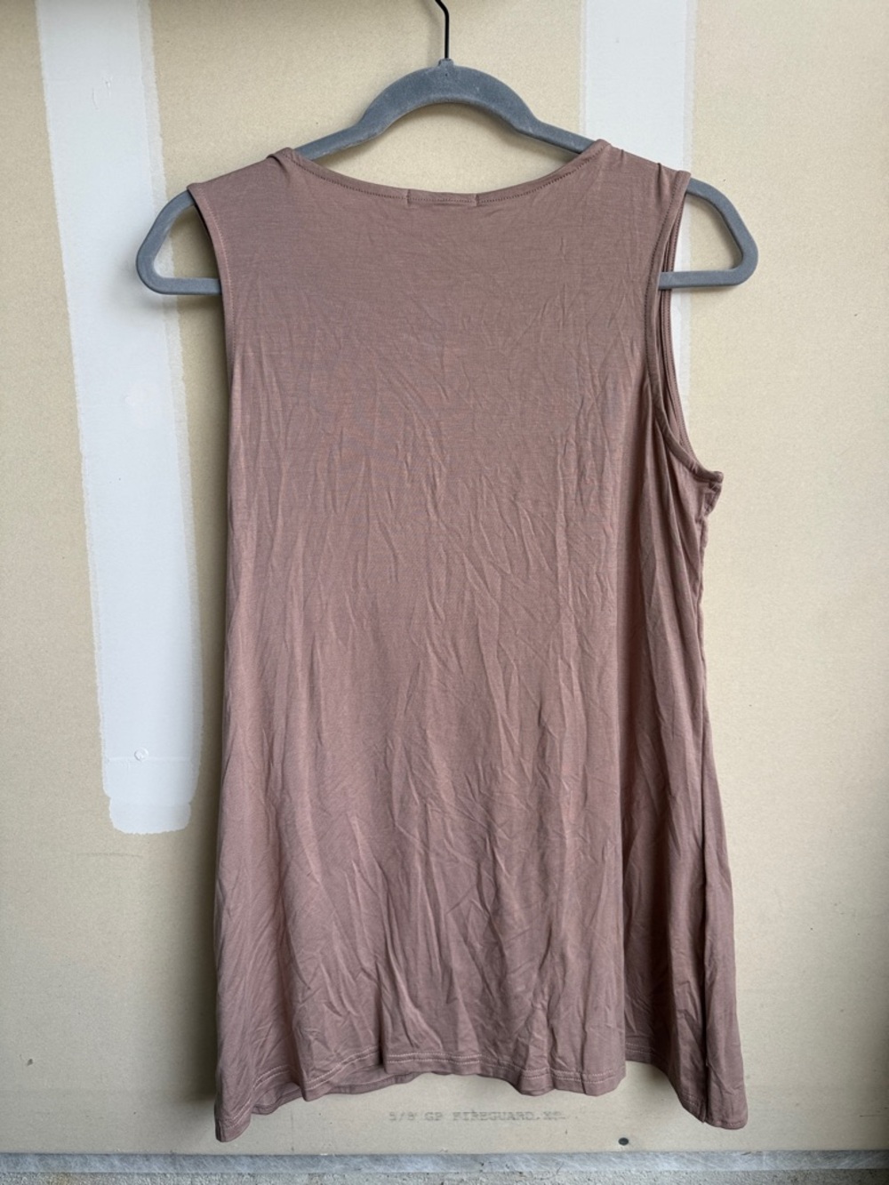 Parnixs Maternity/Breastfeeding Scoop Neck Top in Mauve - Picture 3 of 3